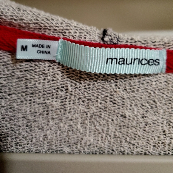 Women's lightweight hooded sweater sweatshirt Maurices size medium - Picture 6 of 9